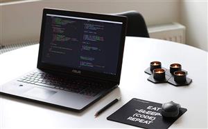 خرید کادو برای برنامه نویس ها [سال 2023] برنامه نویس ها چی دوست دارن؟